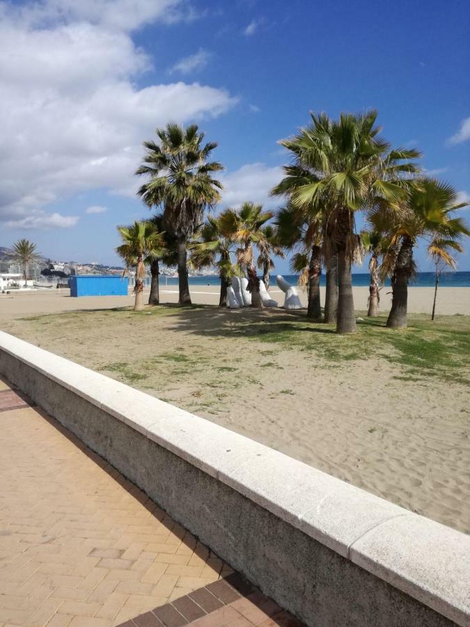 Holiday Wanda Fuengirola Buitenkant foto